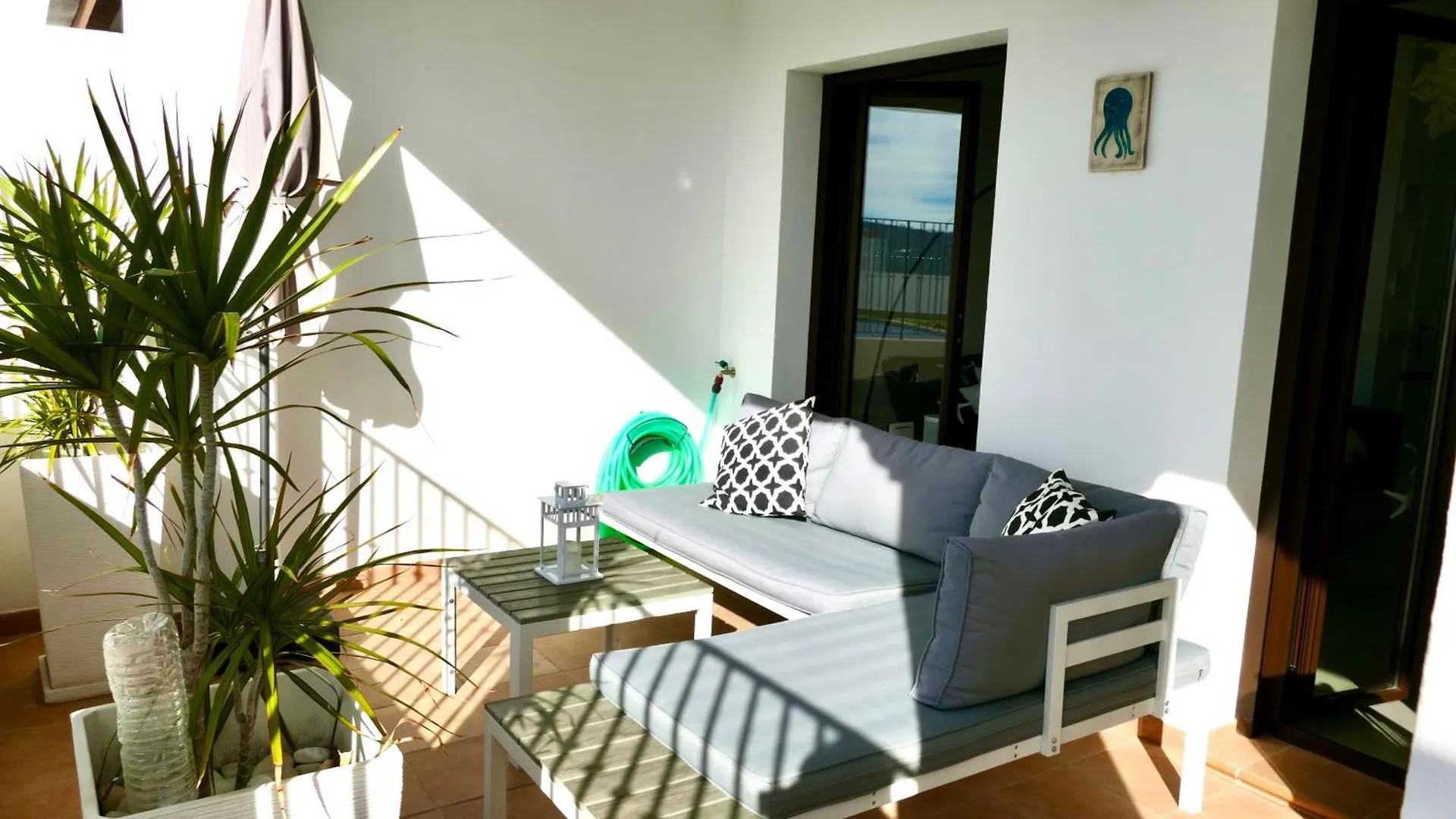 Casita Frigiliana - Stunning New Apartment With Views With Private Parking Space 0*,