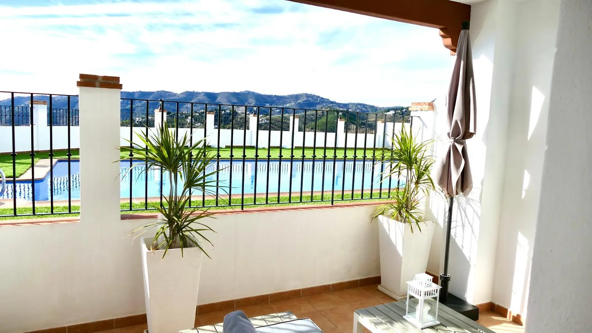 Casita Frigiliana - Stunning New Apartment With Views With Private Parking Space 0*,  Spanyolország